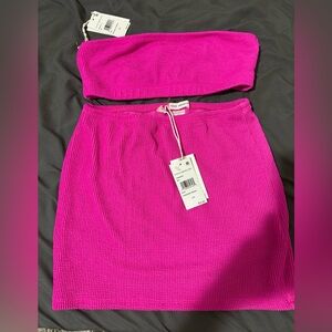 Good American Always Fits Better Band Top and Mini Skirt Pink 3/4 L/XL